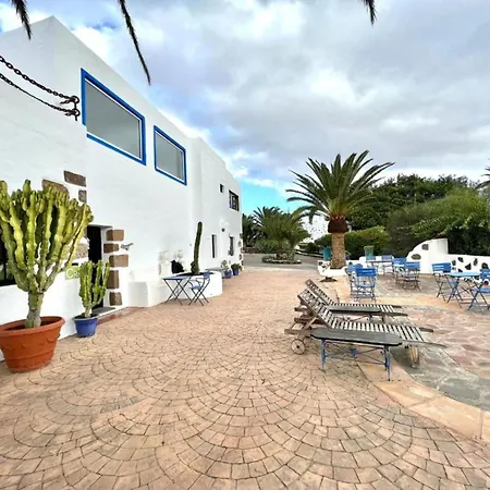Doble Con Desayuno Incluido, Wifi Gratis, Estupenda Piscina En Yaiza Apartment Yaiza (Lanzarote)
